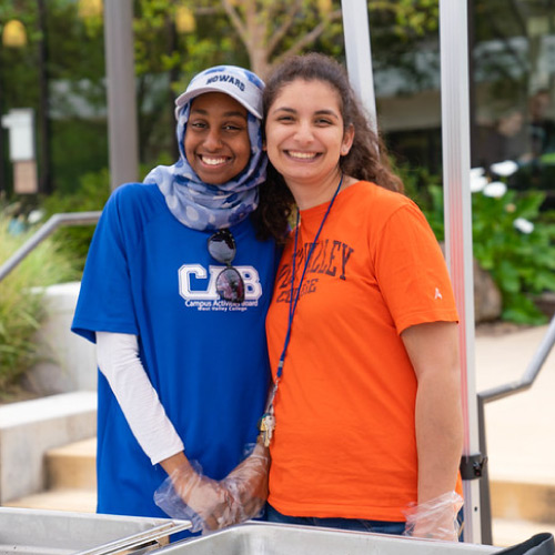 Students in West Valley College shirts during convocation
