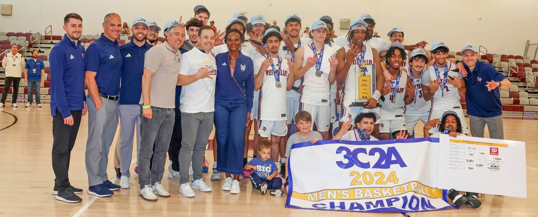 mens basketball team