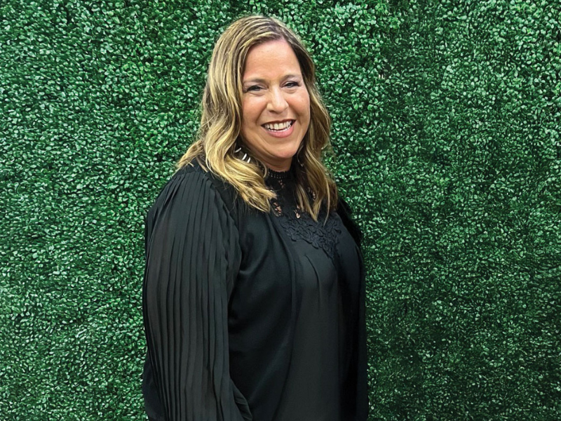 andrea vizenor