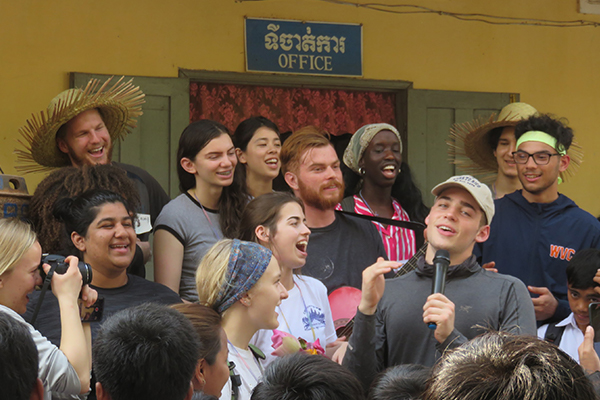 Cade Story-Yetto Leading Group in Singing